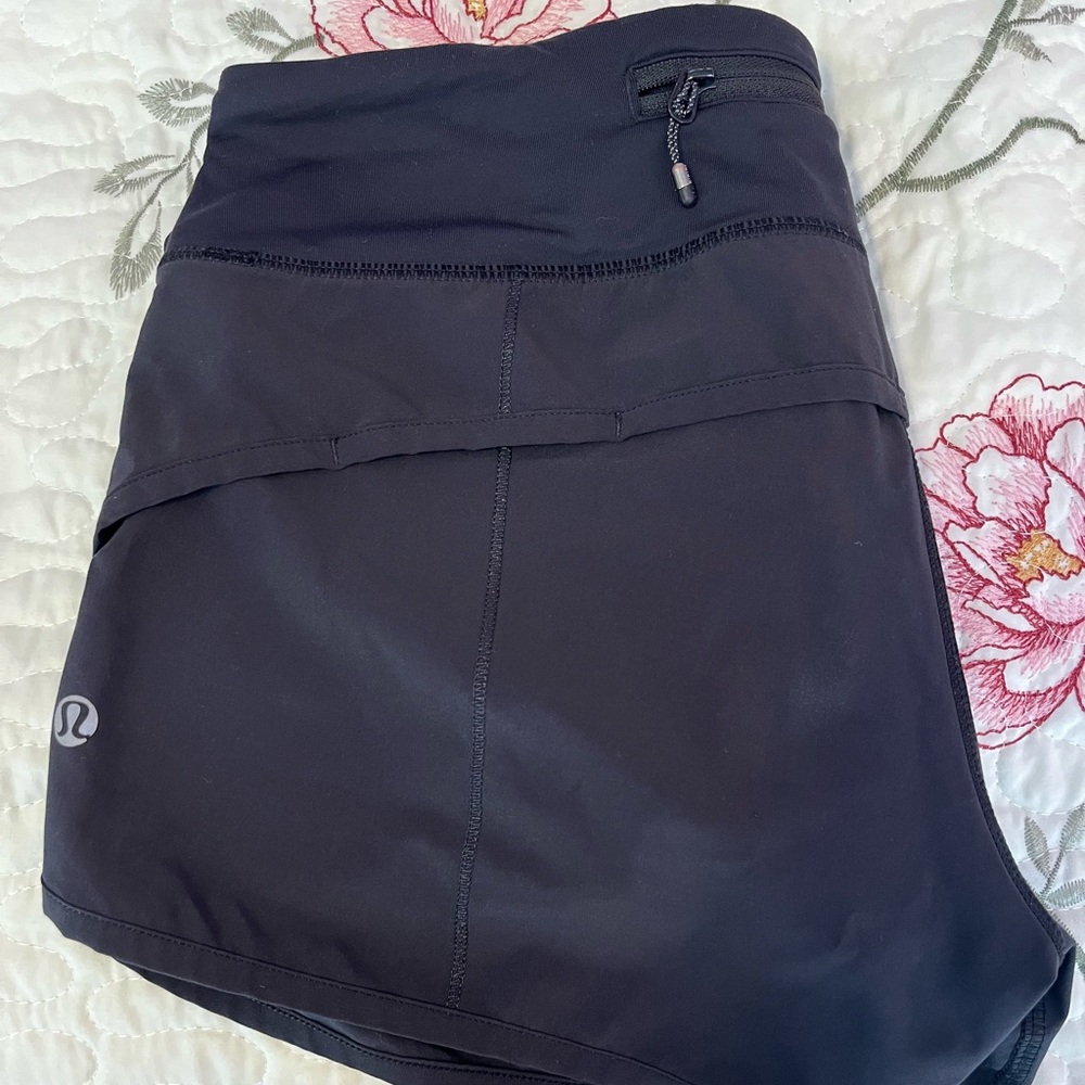 LULU LEMON speed up shorts black